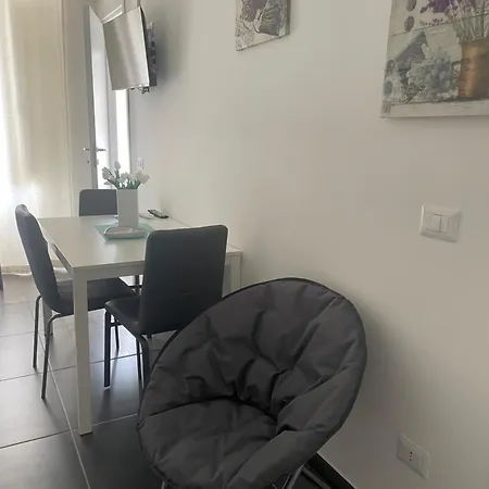 شقة Casa Aurora كالتاجيروني